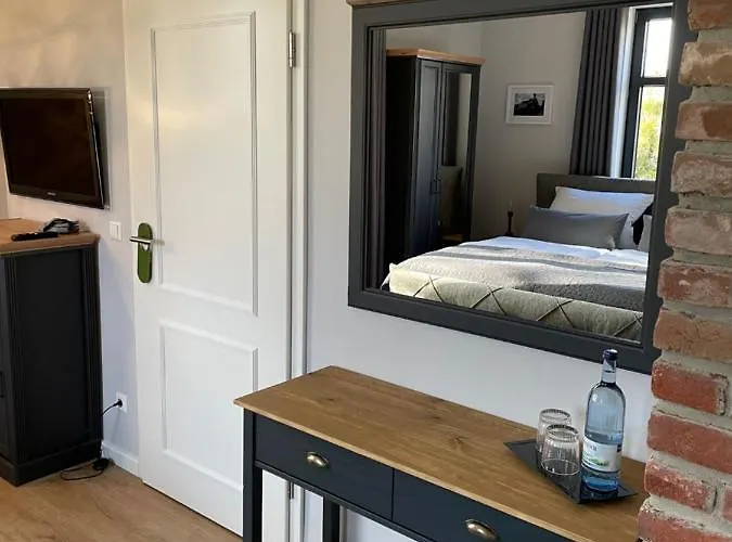 여관 Bahnhof 1911 *